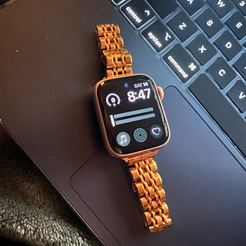 Apple Watch SE rose gold New!